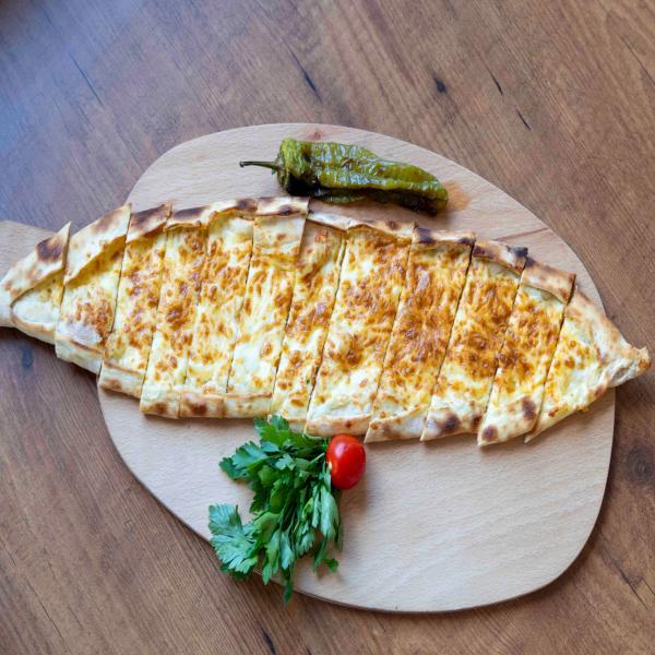 Kaşarlı Pide